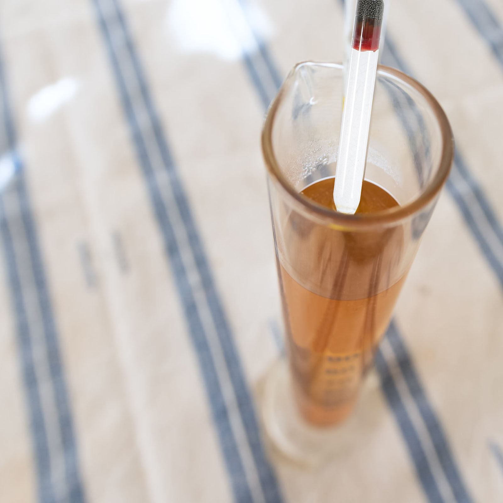 1 Set Dreifachskalen-Alkoholhy – Wine To Beer Alcohol Bewertung und Preis